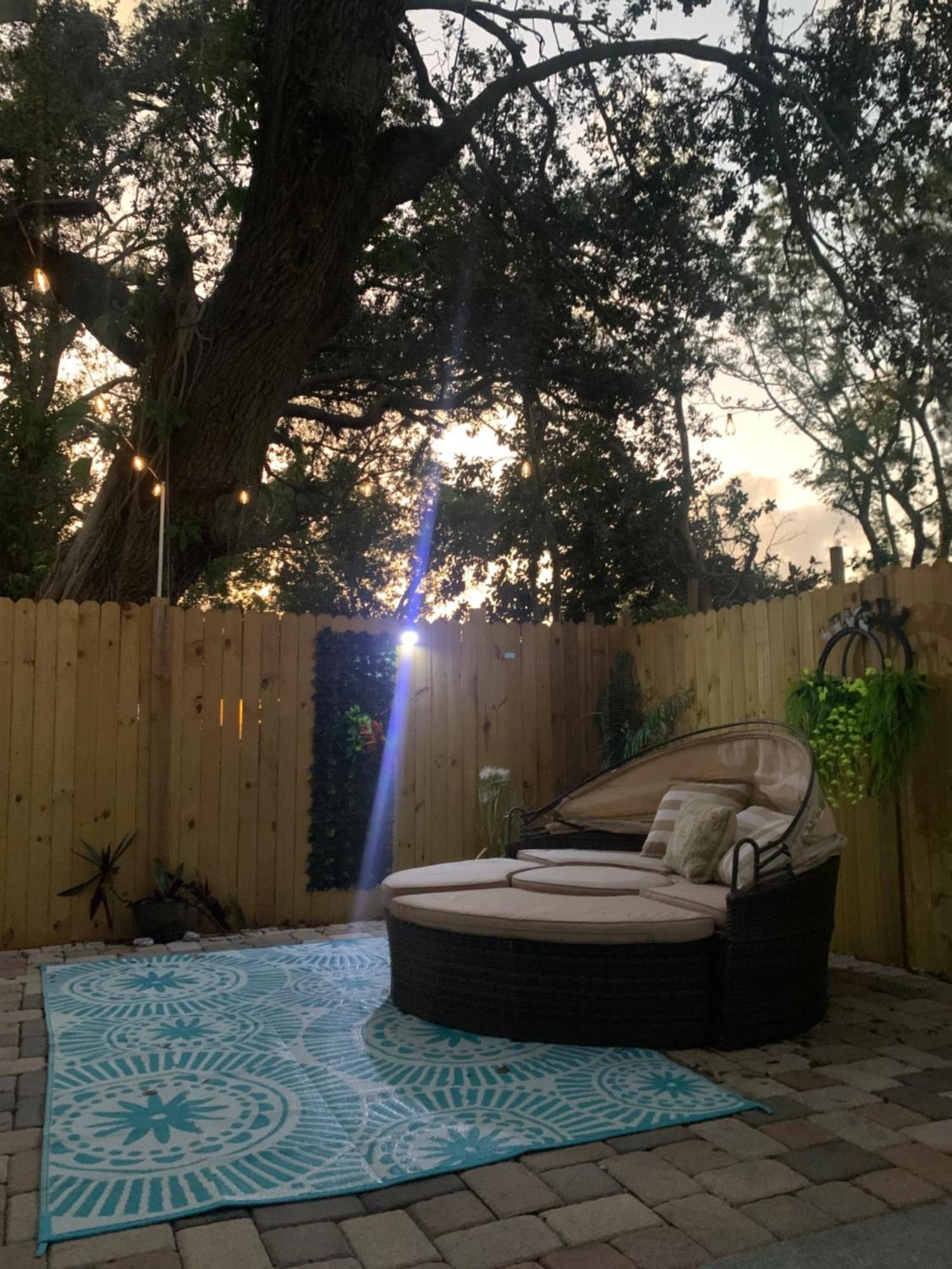 Mini Studio: 10 Min/Siesta Key/Private Entrance/ Сарасота Екстериор снимка